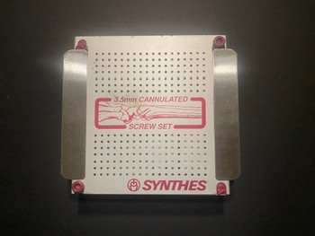 Photo of Synthes 105.04 4.5mm Cannulated Screw Set