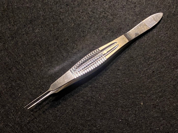 Photo of Symmetry 60-1629 Castroviejo Suturing Forceps 0.12mm