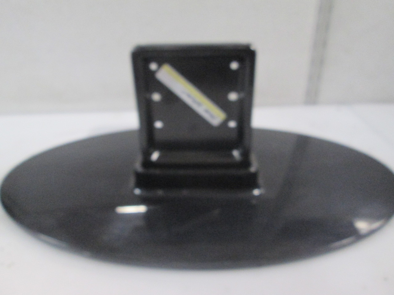 DYNEX DX46L261A12 STAND/BASE 6151243000 (SCREWS NOT INCLUDED) (33146)