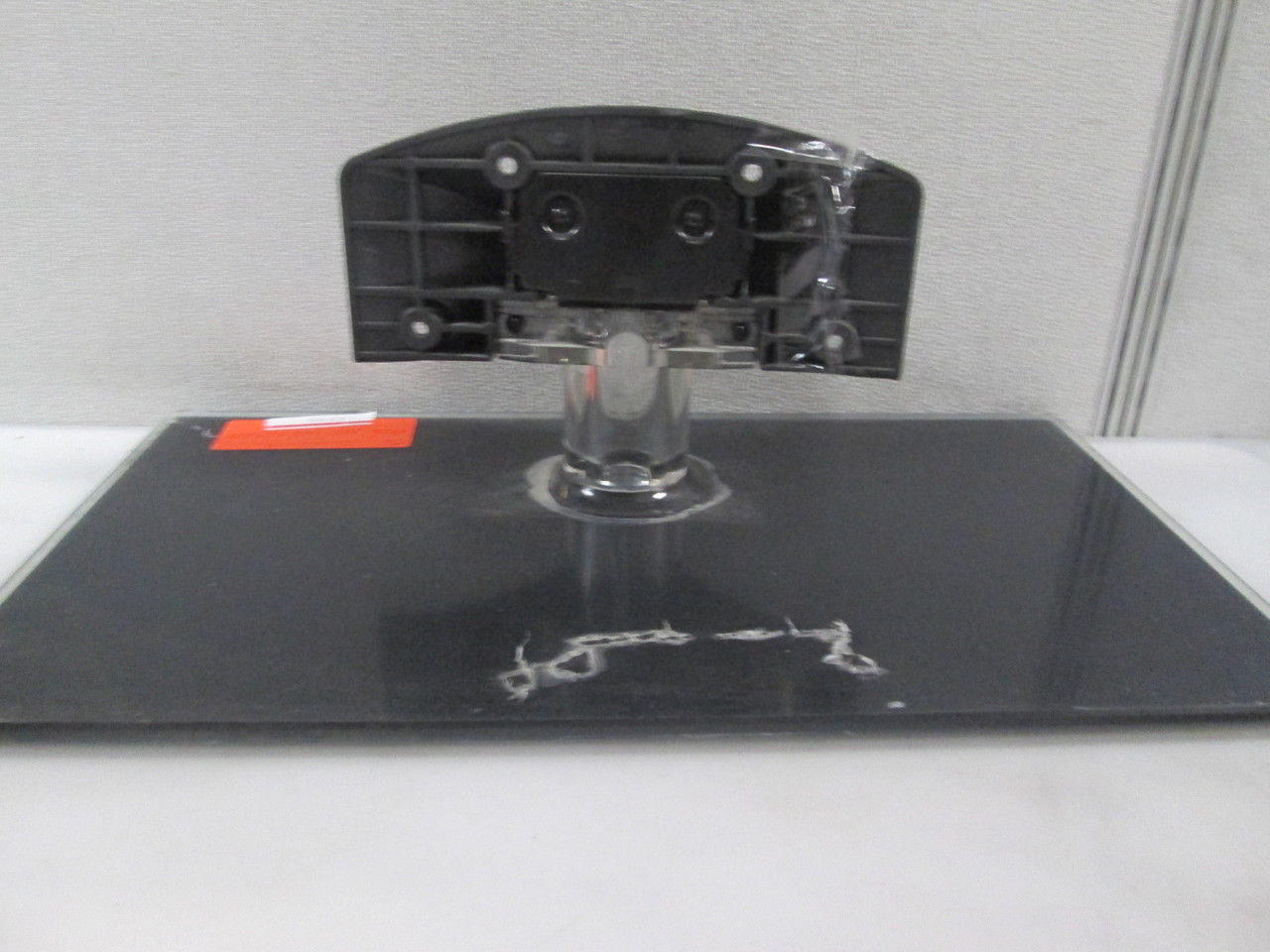 INSIGNIA NS46E560A11 STAND/BASE (SCREWS INCLUDED) (3375)