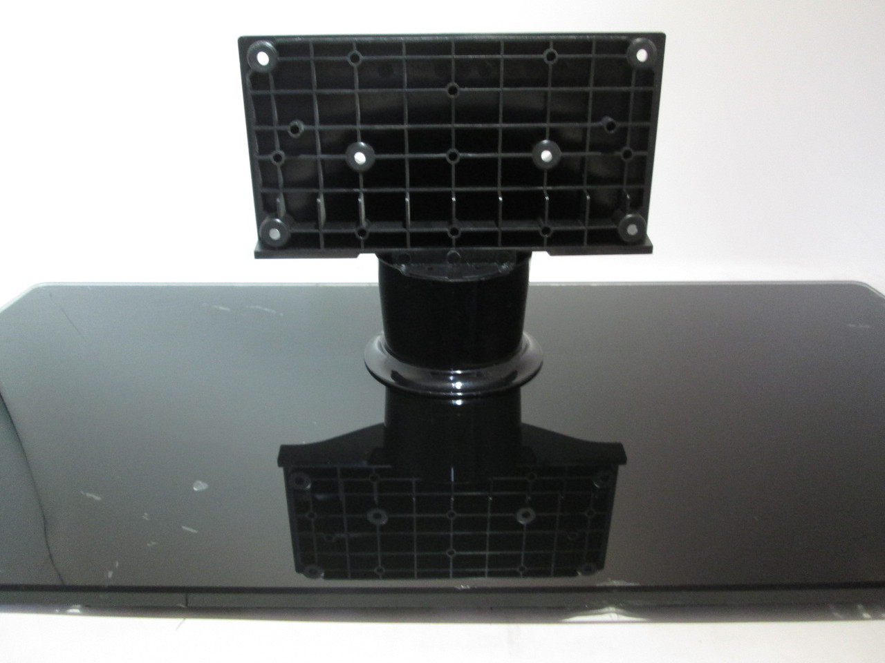 Westinghouse DW46F1Y1 Stand / Base ReplaceYourBase