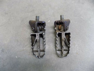 2007 KAWASAKI KF450F FOOT PEGS KX 450 450F 07 08 09