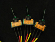 3 PACK ILLUMINATED ON OFF TOGGLE SWITCH GREEN PRE WIRED 12 VOLT 20 AMP IBITSG