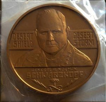 UNITED STATES GENERAL H. NORMAN SCHWARZKOPF 3'' AND 1 1/2'' BRONZE MEDAL