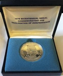 1976 BICENTENNIAL MEDAL COMMEMORATING THE DECLARATION OF INDEPENDENCE 90% SILVER