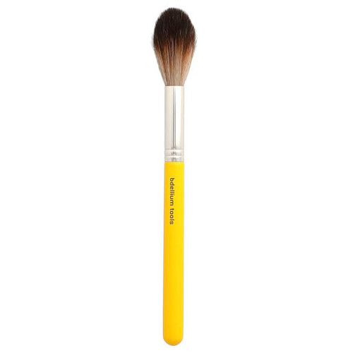 <img alt="Bdellium Tools, Studio Series, Tapered Highlighting Brush, Face 941, 1 Brush (Discontinued Item)" title="Bdellium Tools, Studio Series, Tapered Highlighting Brush, Face 941, 1 Brush (Discontinued Item),811099002000"