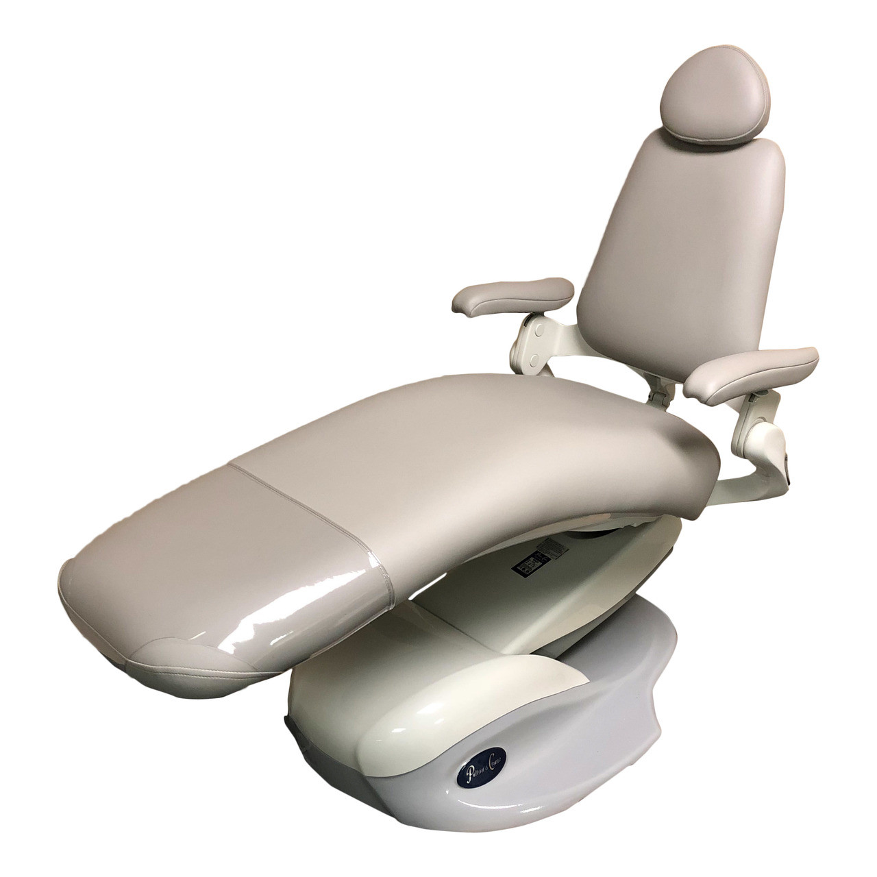 Pelton and Crane Refurbished Spirit 3000 Series Dental Patient Chair