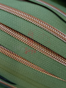 (#5) *SIZE 5* Zipper Tape Only- 1m Rose Gold Metallic Nylon Chain/Continuous Zip on Bright Olive Green TAPE