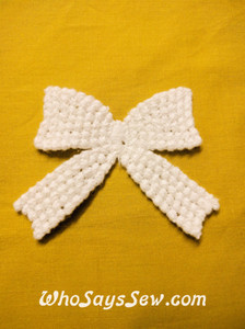 "Bow"- Cotton Lace Motif in Snow& Natural White (s031)