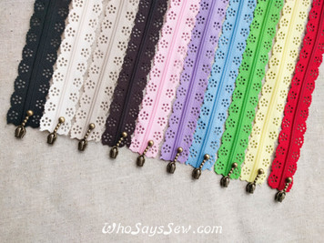 Lace Edged Continuous SIZE 3 Nylon/Polyester Chain Zipper in 10 Colours. Perfect for bags