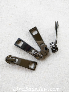 gunmetal- 4 ZIPPER SLIDERS/PULLS for Continuous SIZE 5 Nylon Chain Zipper- Long, Shiny w Cutouts