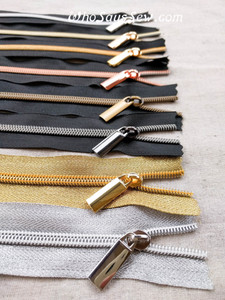  4 ZIPPER SLIDERS/PULLS for Continuous SIZE 5 Nylon Chain Zipper- Antique Brass, Gunmetal, Light Gold or Gold.