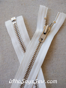 YKK Size 8 Separating/Open Ended 75cm(30") Zipper with Silver Brass Metal Teeth. Heavy Weight for Jackets. OFF WHITE Tape