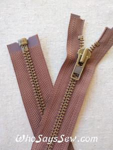 YKK Size 8 Separating/Open Ended 75cm(30") Zipper with Antique Brass Metal Teeth. Heavy Weight for Jackets. Light Brown Tape