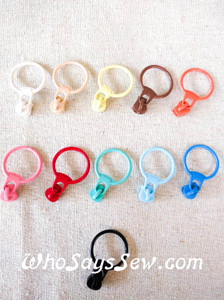 4x Size 3 Chunky Plastic Moulded ZIPPER PULLS ONLY in 11 Colours. Non-Lock