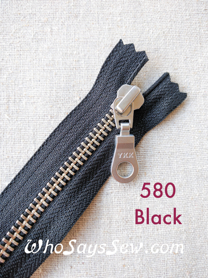 CHOOSE 12 ZIPPERS IN 4 COLOURS* 60CM/23.6