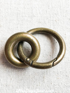 3cm (1.2") Round Edge Gate/Spring Rings in Antique Brass