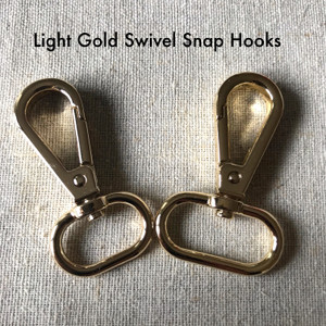 2x Medium Weight Push Gate Swivel Snap Hooks 2cm (3/4") or 2.5cm (1")in LIGHT GOLD. 