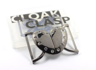 CLOAK CLASP Heart Belt Clasps