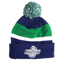 STH  POM KNIT