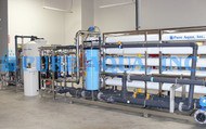 Dessalinizador Industrial e Unidade de Osmose Inversa de Dupla Passagem de Água Salobra 130,000 GPD - Omã