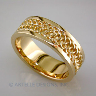 Mans yellow gold celtic wedding ring- gts 32