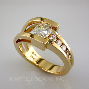 ladies diamond engagement ring- wed-18