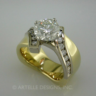 Ladies diamond engagement ring- wed 69