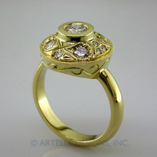 Ladies diamond engagement ring- wed 85