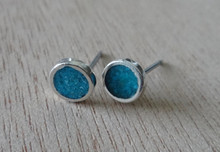 Tiny Blue Stone Inlaid Flat 5.5mm Round Sterling Silver Studs Earrings!