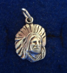 Sm Indian Chiefs Chief Headdress Sterling Silver Charm