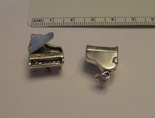3D 16x12mm Movable Grand Piano Sterling Silver Charm