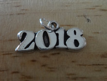 Sterling Silver 10x21mm College High School Graduation 2018 Horizontal Charm