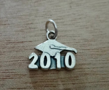 Sterling Silver 18x15mm 2010 with Graduation Year Cap College High school Charm!