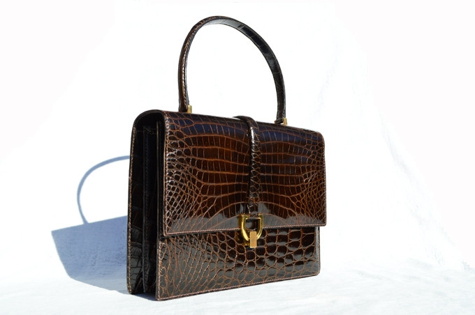 Stunning TRIOMPHE 1960's Brown CROCODILE Porosus Belly Skin Handbag - FRANCE  - Vintage Skins