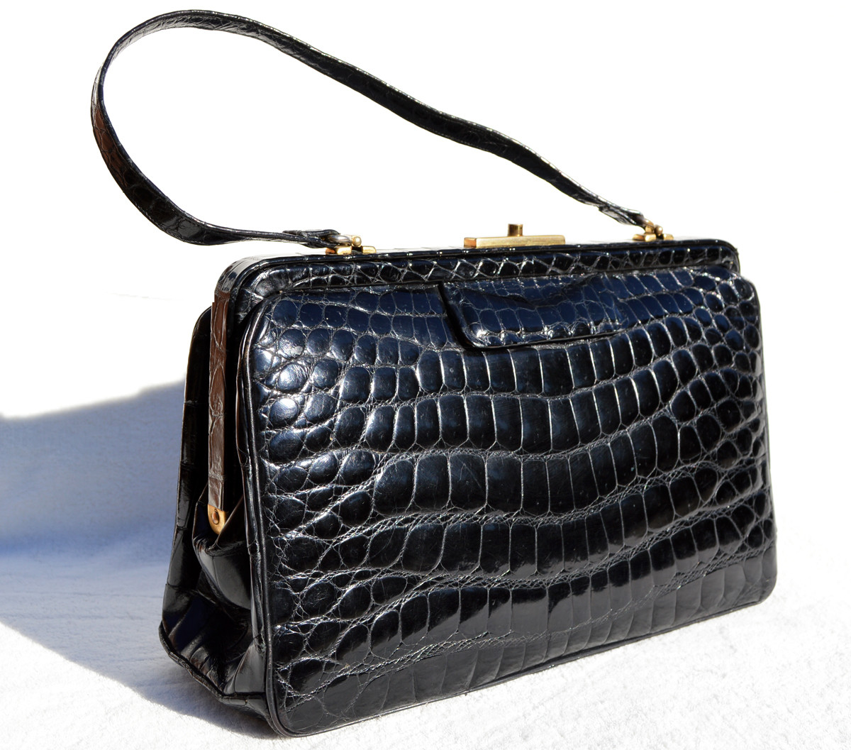 Chanel Style 1950's-60's Cognac CROCODILE Porosus Belly Skin Handbag -  Vintage Skins