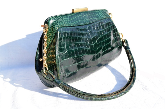 Rare GREEN 1960's CARTIER Crocodile Porosus Belly Skin Handbag - France -  Vintage Skins