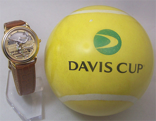 tennismnwballtin.jpg
