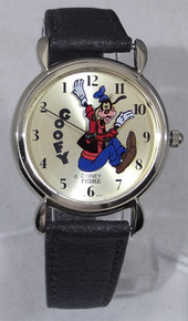 ディズニー　FOSSIL GOOFY 1000個限定 Watch ディズニー FOSSIL GOOFY 1000個限定 Watch GfyCarNtinFulGal__