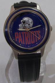 New England Patriots Fossil Watch Set Vintage 1994 Wristwatch with Pin