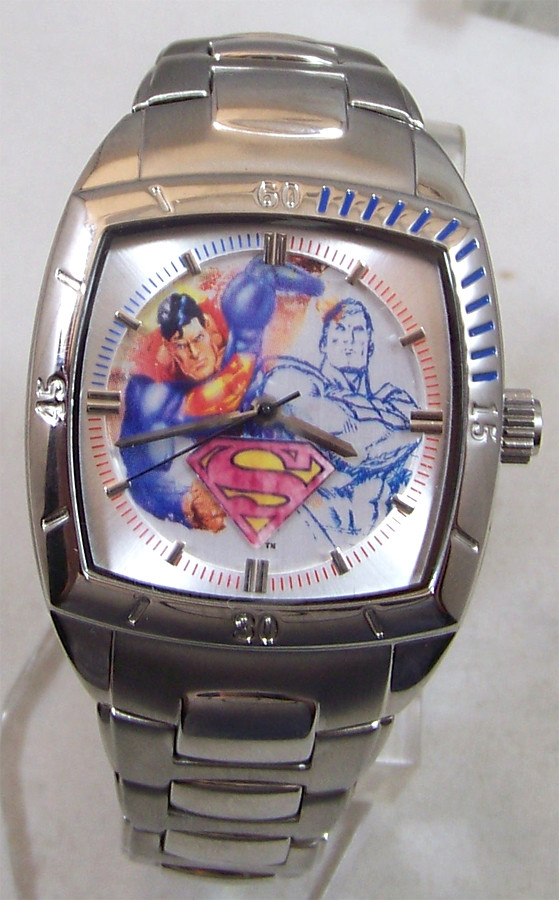 Fossil Superman Street Watch in Art Display DC Comics LE