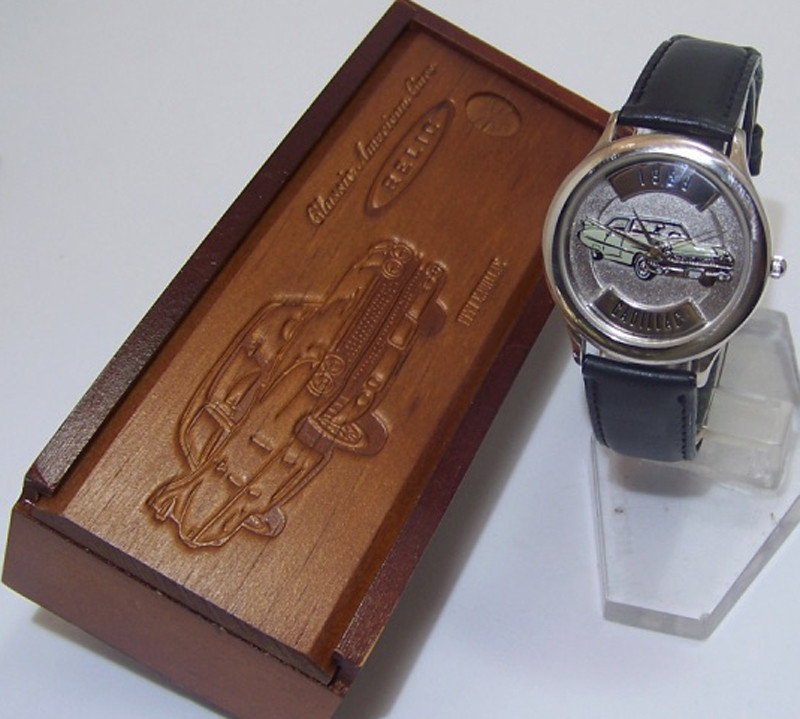 1959 Cadillac Fossil Car Watch Relic 59 Caddy Auto Wristwatch ZR-94704