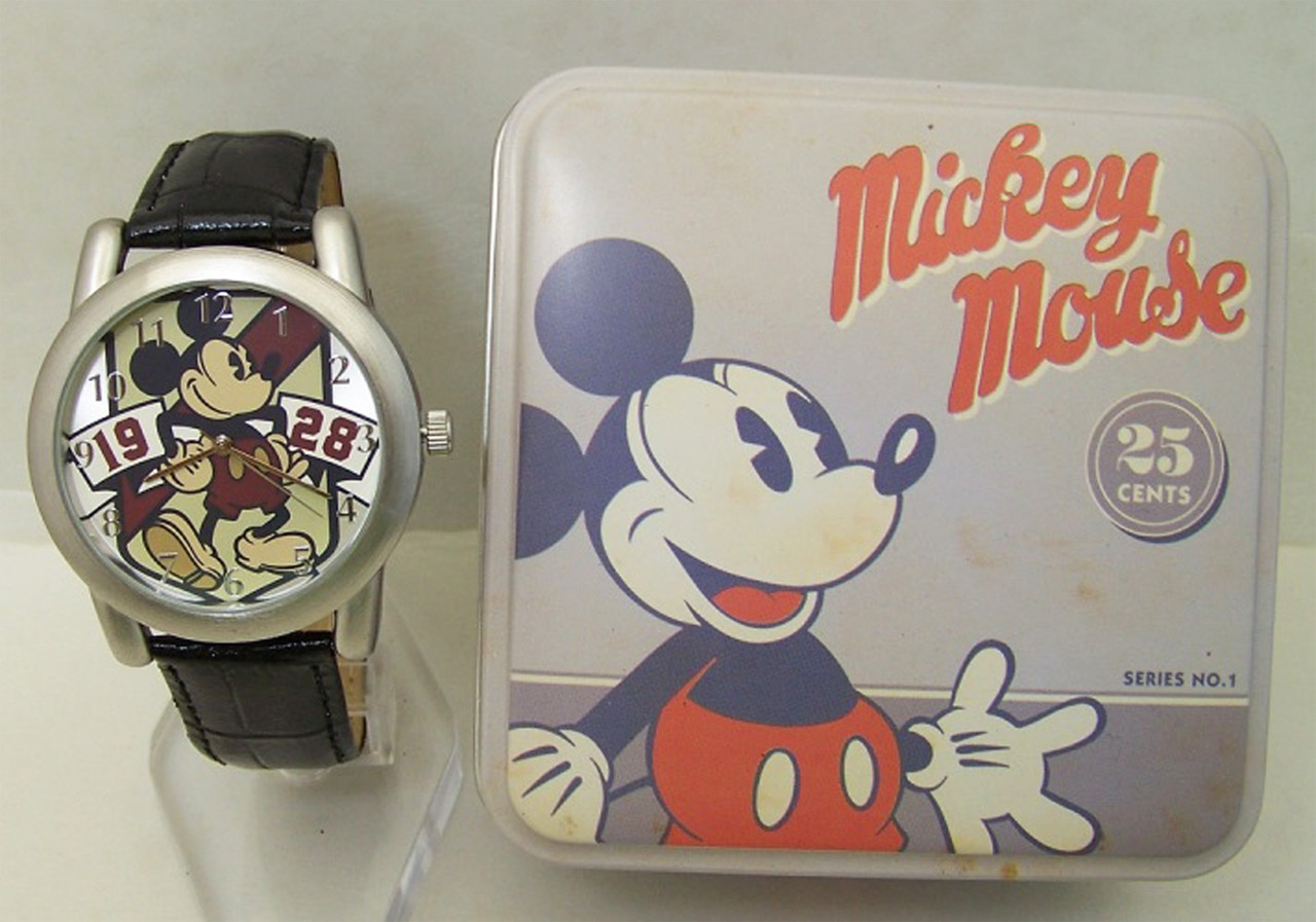 Mickey Mouse Watch Disney Parks 1928 70 Year Tribute Wristwatch Lmt Ed