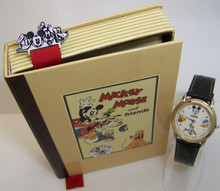 Fossil Mickey and Friends Pluto Goofy Donald Watch Set with Book Mark