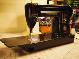 singer-301-blk-x200.jpg singer-301-blk-x200.jpg