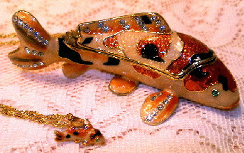 Goldfish or Koi fish trinket Box jeweled enameled NIB What a Beauty! 