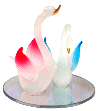 GLASS SWAN COUPLE ON MIRROR 22K GOLD TRIM 
2 1/2" X 2 1/2" X 2 5/8" HAND CRAFTED & HAND PAINTED