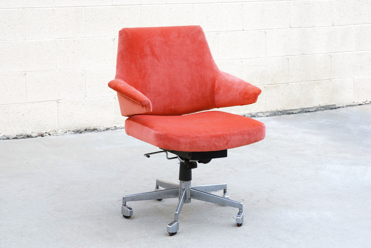 SOLD - Danish Modern Desk Chair by Jacob Jensen for Labofa - Rehab Vintage  Interiors