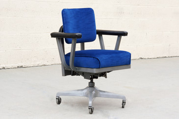 SOLD - 1960s Steelcase Steno Chair, Refinished