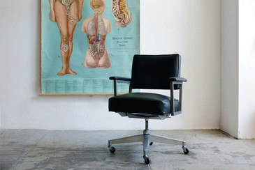 SOLD - 1960s Steno Office Chair, Refinshed